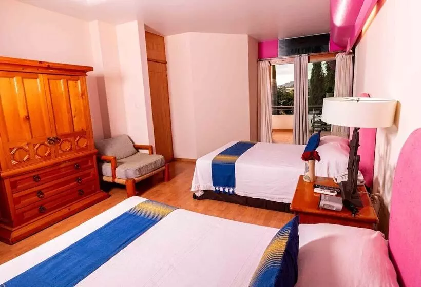 Hôtel Suites Xadani