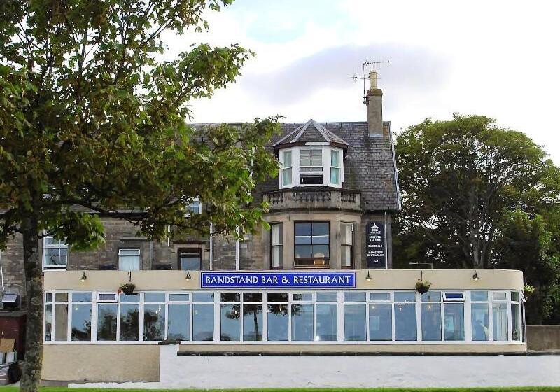 בית מלון כפרי The Bandstand