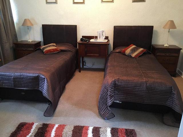 בית מלון כפרי The Old Well Inn