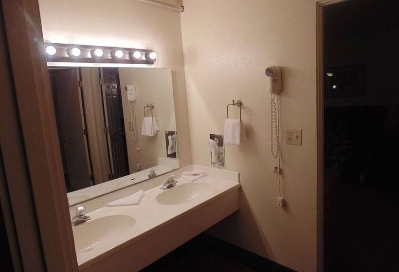 Отель Barratt Inn Anchorage Airport