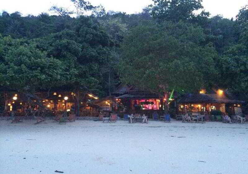 Phi Phi Relax Beach Resort