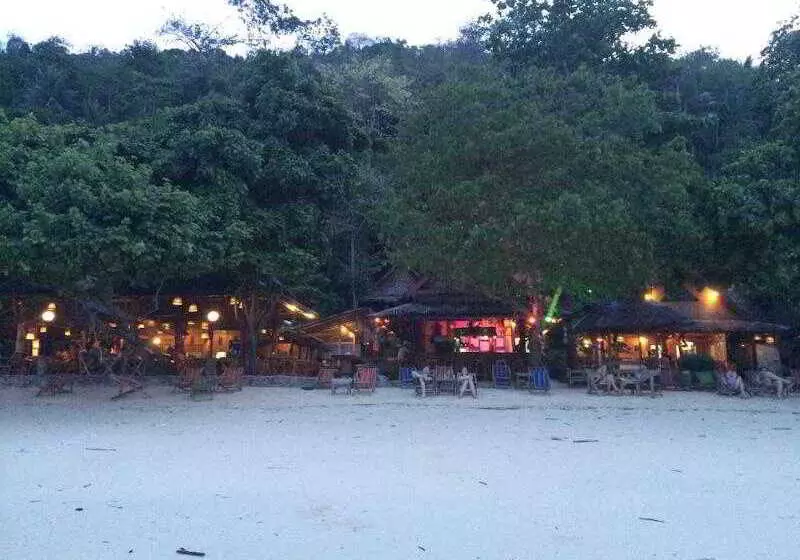 Phi Phi Relax Beach Resort
