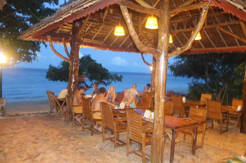 Phi Phi Relax Beach Resort