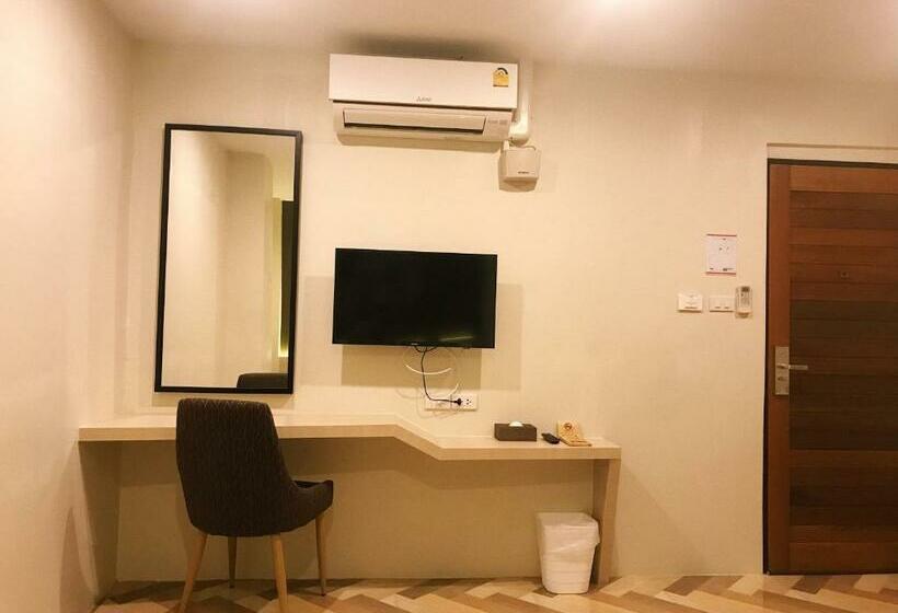 בית מלון כפרי Sj Miracle