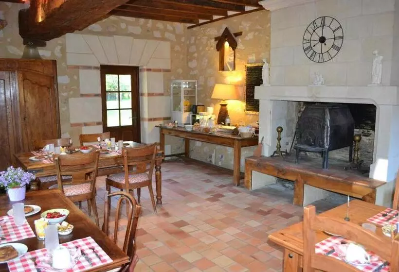 Aamiaismajoitus (B&B) Maison D'hôtes La Chouanniere
