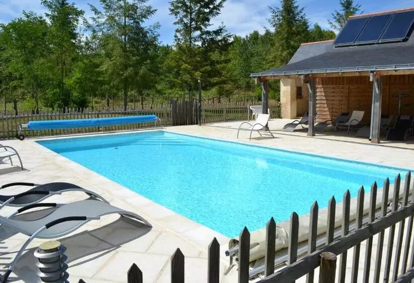 Aamiaismajoitus (B&B) Maison D'hôtes La Chouanniere