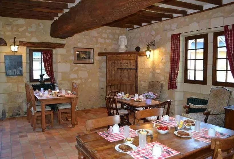 Aamiaismajoitus (B&B) Maison D'hôtes La Chouanniere