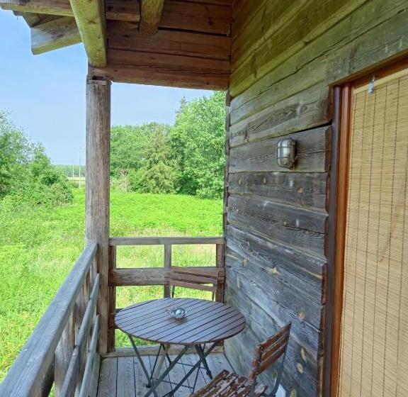 تختخواب و صبحانه Maison D'hôtes La Chouanniere
