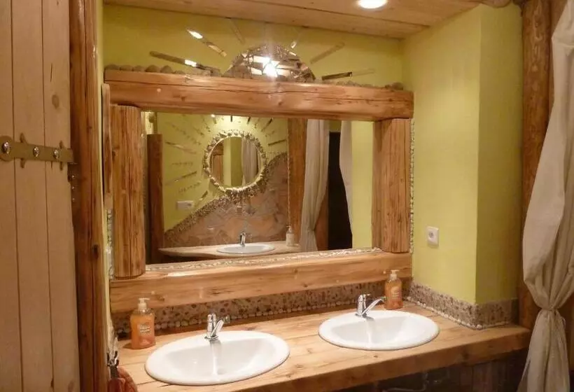 Artharmony Pension & Hostel