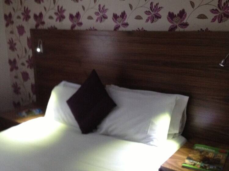 مبيت وإفطار Georgian House & Mews