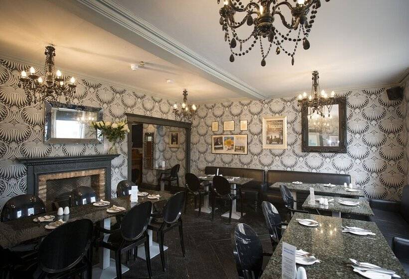 مبيت وإفطار Georgian House & Mews