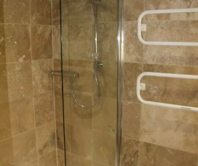 تختخواب و صبحانه Georgian House & Mews