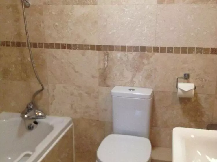 تختخواب و صبحانه Georgian House & Mews