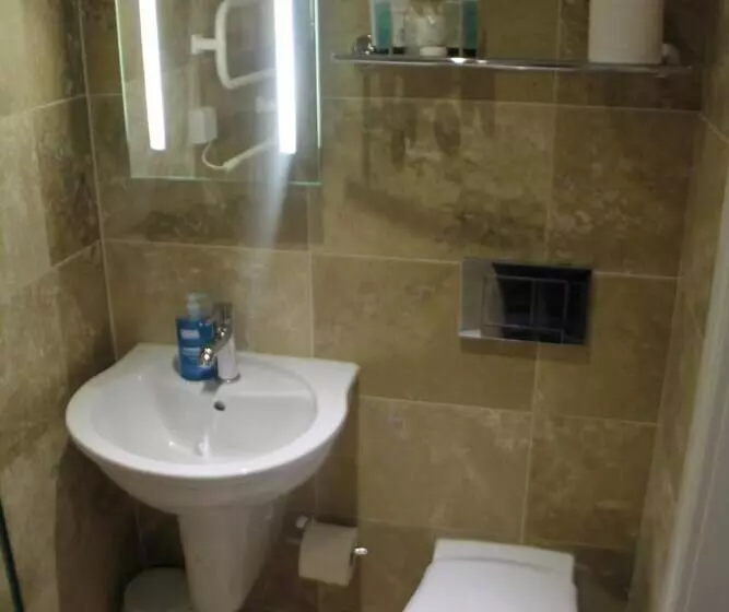 تختخواب و صبحانه Georgian House & Mews