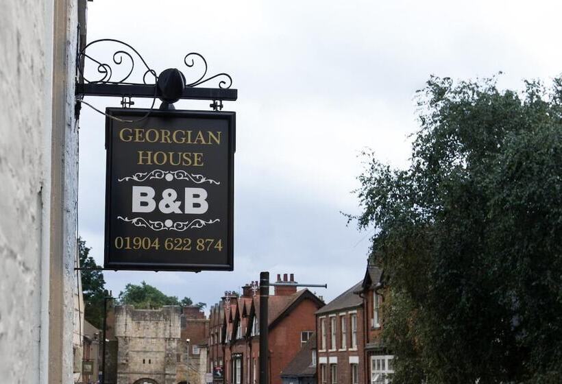 مبيت وإفطار Georgian House & Mews