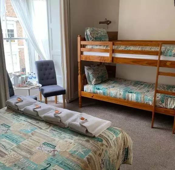 Cunard Guest House