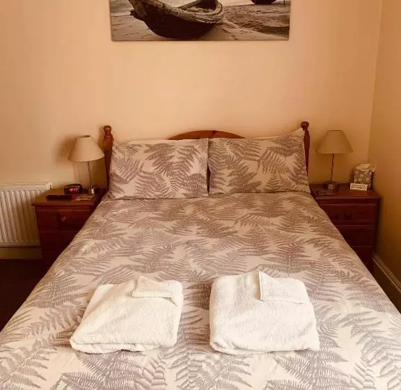 Cunard Guest House