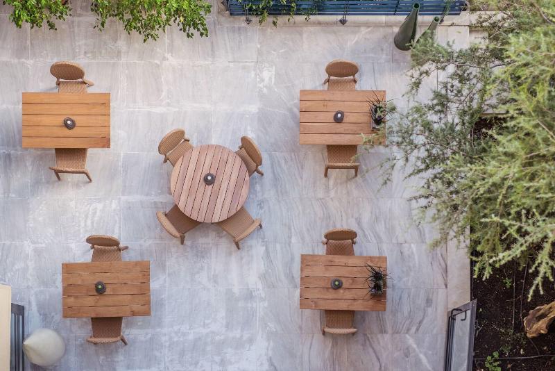 هتل Avra City Boutique