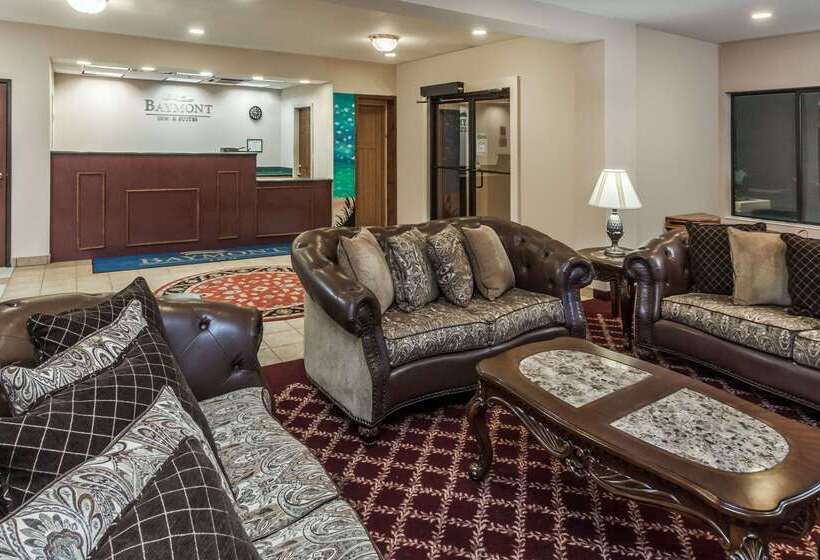 فندق Baymont By Wyndham New Buffalo