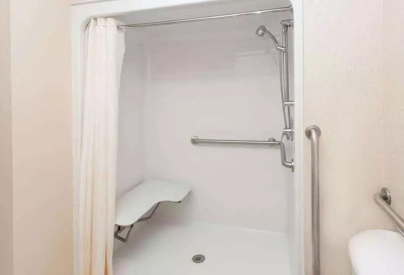 호텔 Baymont By Wyndham New Buffalo