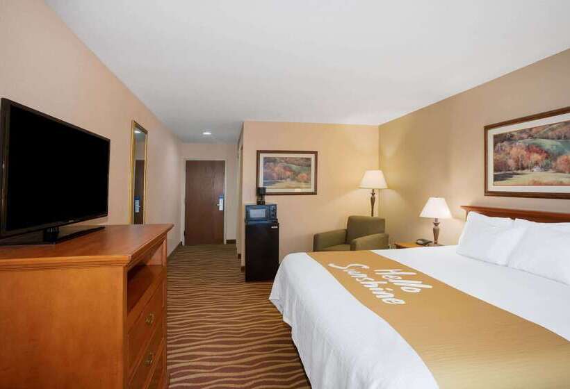 فندق Days Inn & Suites By Wyndham Cuba