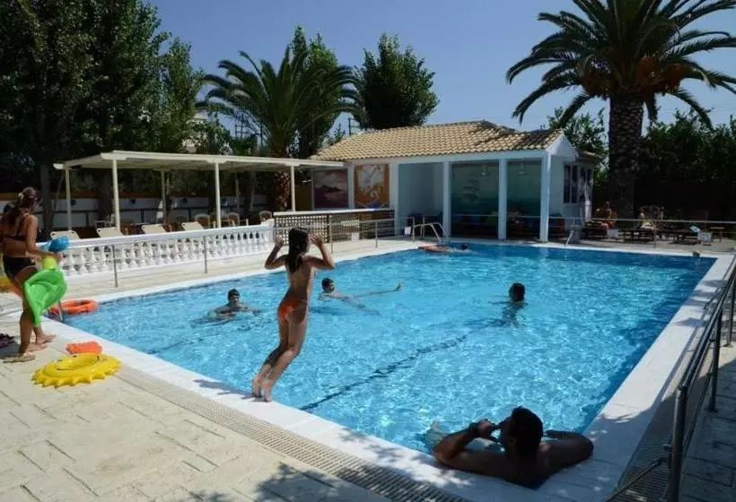 فندق Green Village