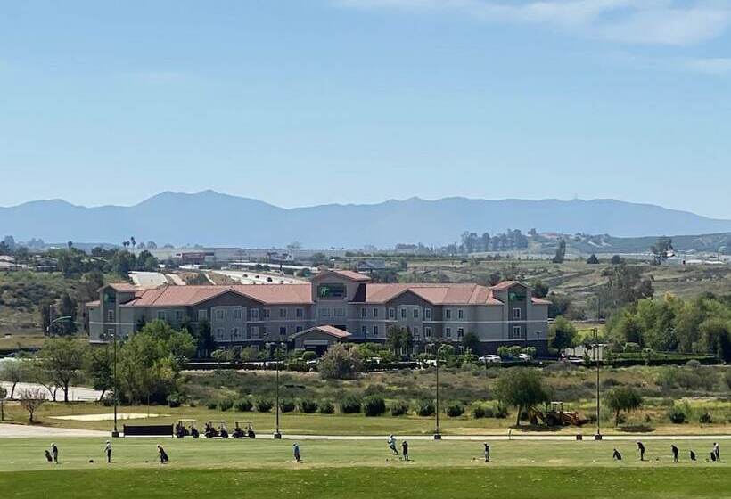 호텔 Holiday Inn Express & Suites Beaumont Oak Valley, An Ihg