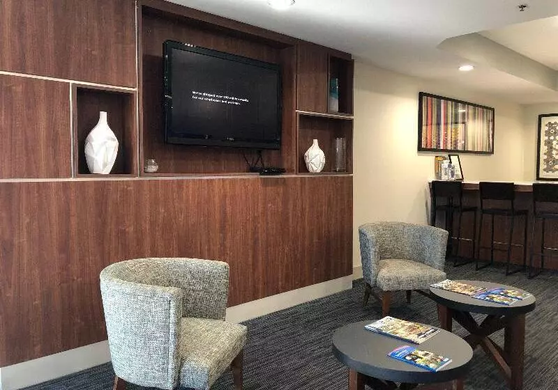 Holiday Inn Express Hotel & Suites Franklin, An Ihg