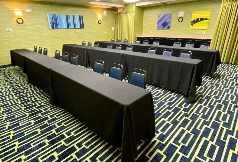 酒店 Holiday Inn Express Suites Plant City By Ihg