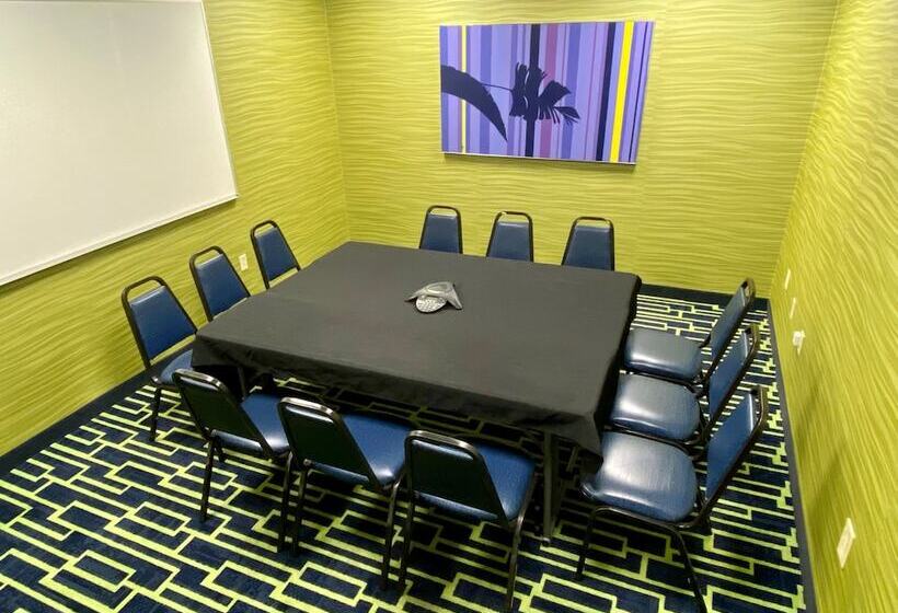 酒店 Holiday Inn Express Suites Plant City By Ihg