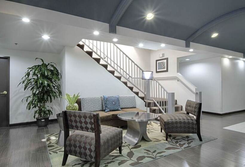 Holiday Inn Express Hotel & Suites Solana Beach Del Mar, An Ihg