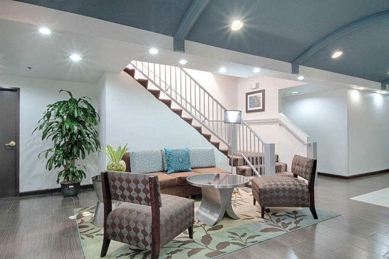 Holiday Inn Express Hotel & Suites Solana Beach Del Mar, An Ihg