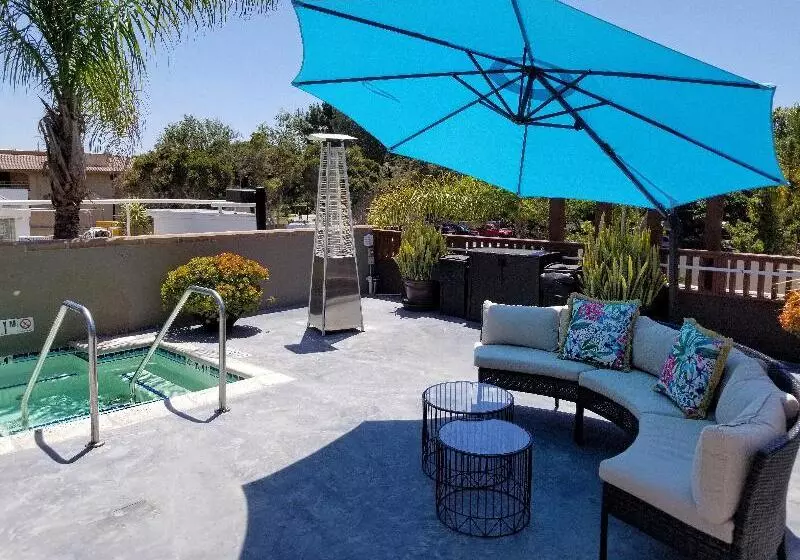 Holiday Inn Express Hotel & Suites Solana Beach Del Mar, An Ihg