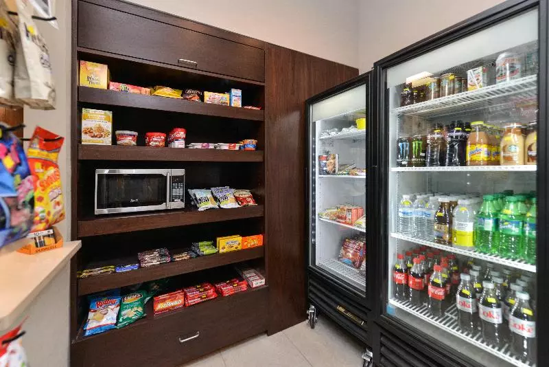 Holiday Inn Express Hotel & Suites St. Louis West O Fallon, An Ihg