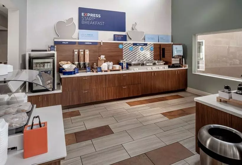 Hotel Holiday Inn Express And Suites Pikeville, An Ihg