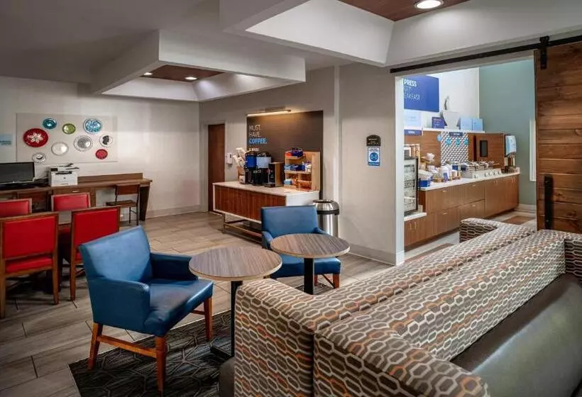 Hotel Holiday Inn Express And Suites Pikeville, An Ihg