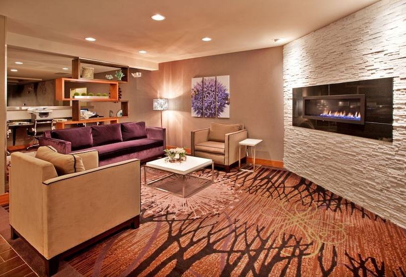 Holiday Inn Express Hotel And Suites Saint Robert, An Ihg