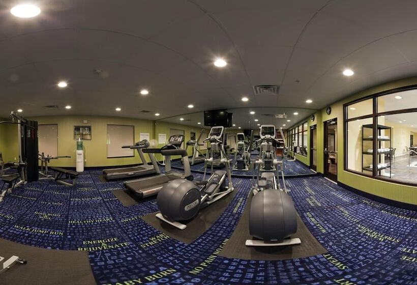 Holiday Inn Express Hotel And Suites Saint Robert, An Ihg