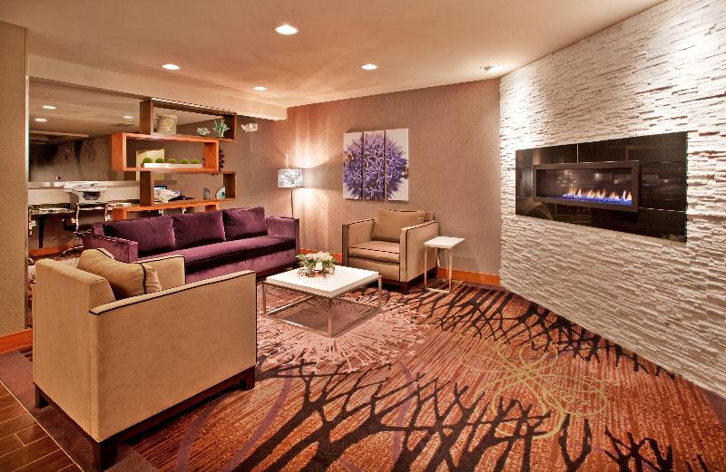 Holiday Inn Express Hotel And Suites Saint Robert, An Ihg