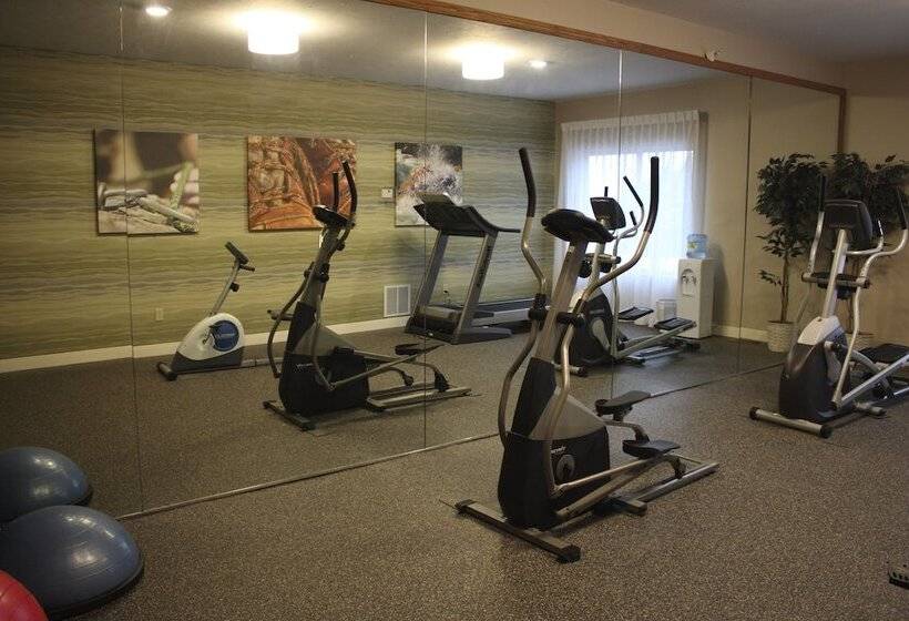 فندق Holiday Inn Express Munising Lakeview By Ihg