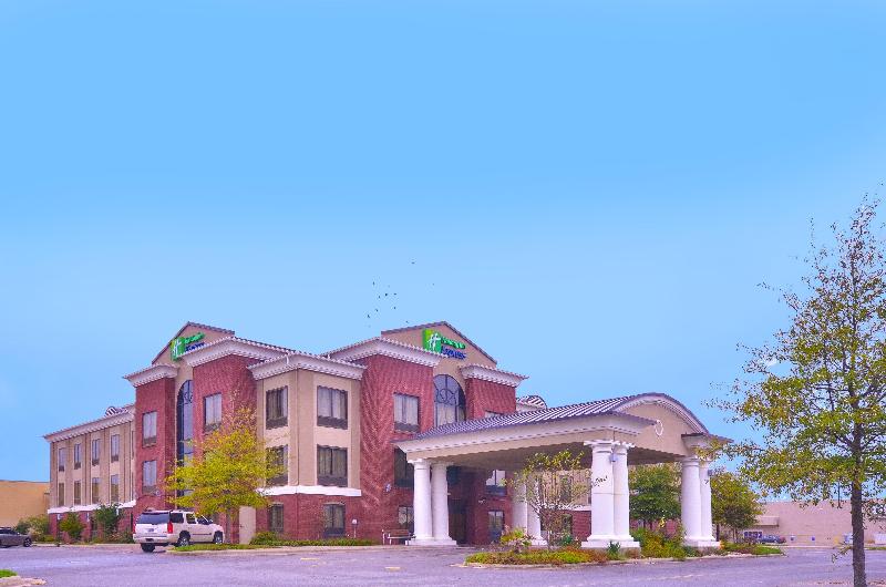 Hotelli Holiday Inn Express & Suites Pine Bluff/pines Mall, An Ihg