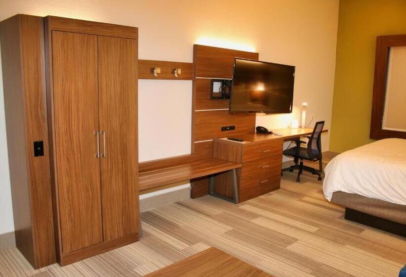 בית מלון כפרי Holiday Inn Express, An Ihg