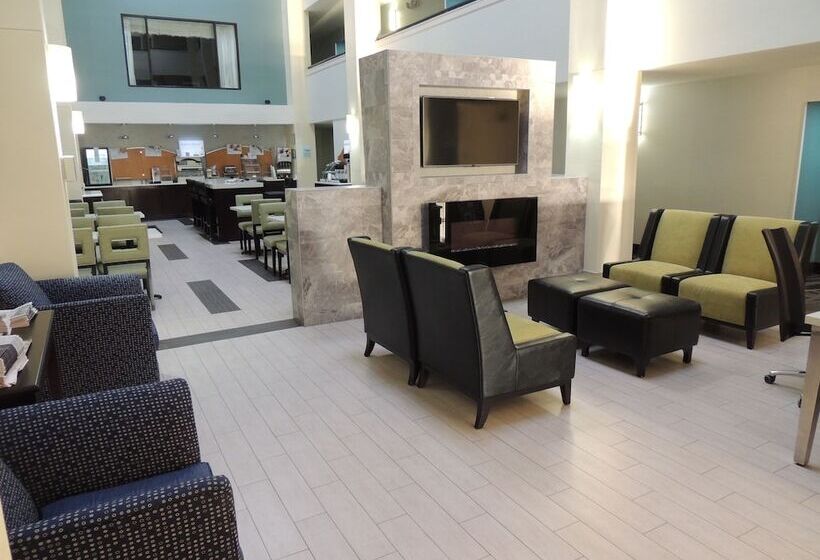 Отель Holiday Inn Express Trussville, An Ihg
