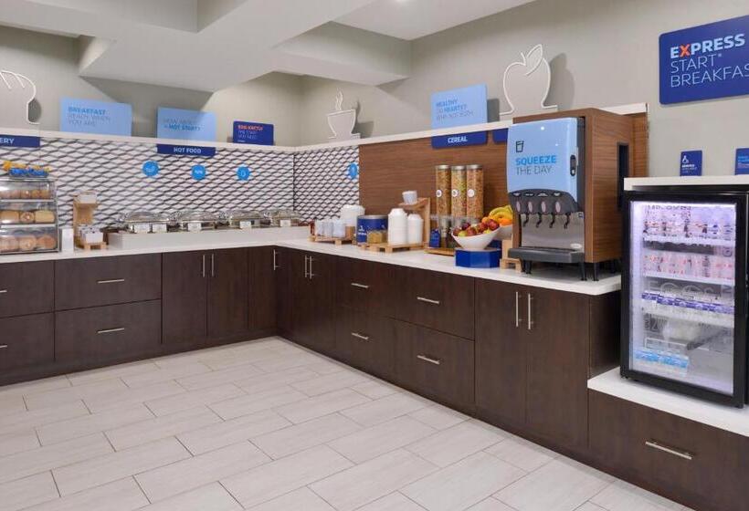 فندق Holiday Inn Express Wixom, An Ihg