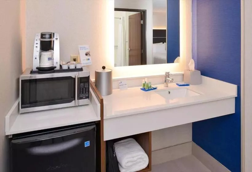 호텔 Holiday Inn Express Wixom, An Ihg