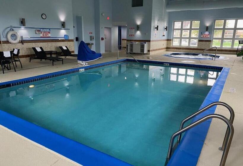 فندق Holiday Inn Express Wixom, An Ihg