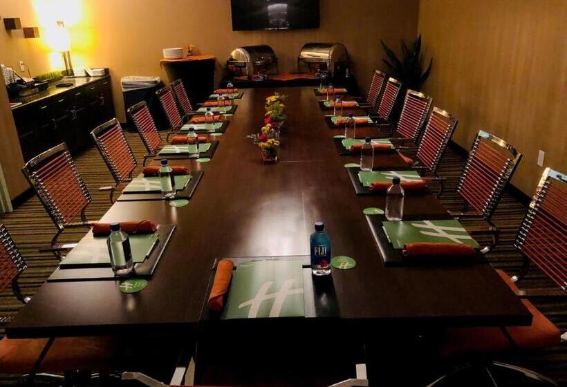 Holiday Inn Hotel & Suites Ocala Conference Center, An Ihg