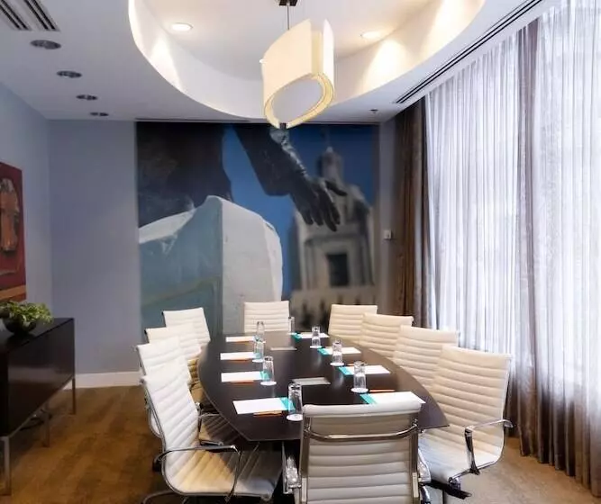 Hotel Indigo Baton Rouge Downtown, An Ihg