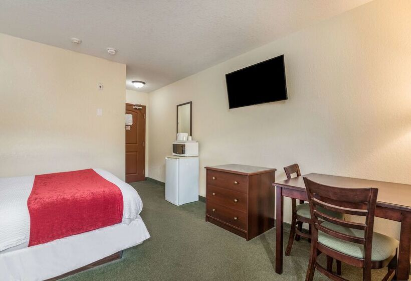 فندق Knights Inn Orillia