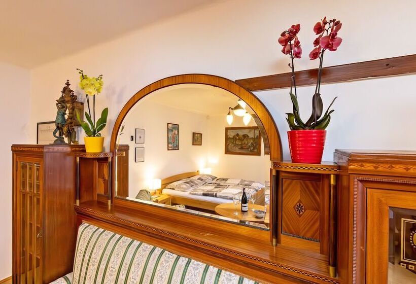 Hotel Pension Nostalgie